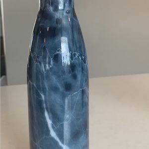 Swell water bottles